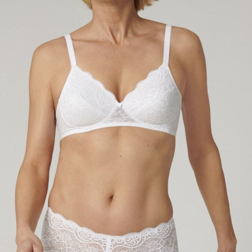 Triumph Amourette 300P-Padded Soft Bra-Non-wired
