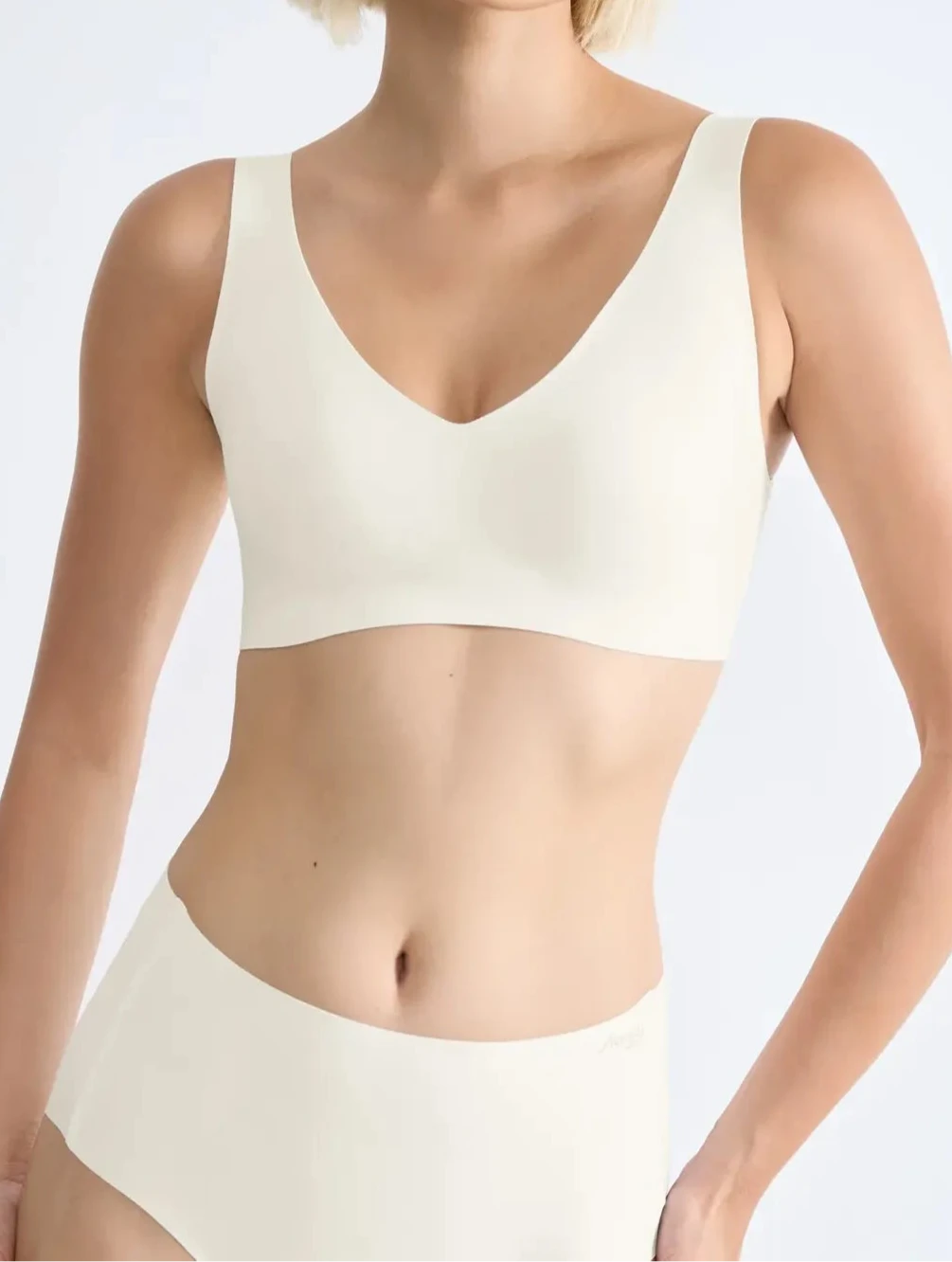 Sloggi ZERO Feel 2.0 Bralette-Silk White