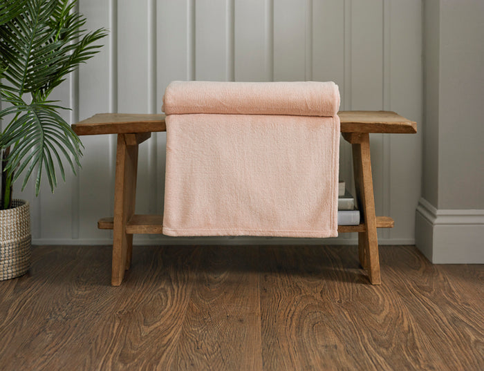 Deyongs-Snuggle Touch-Microfibre Throw-Pink